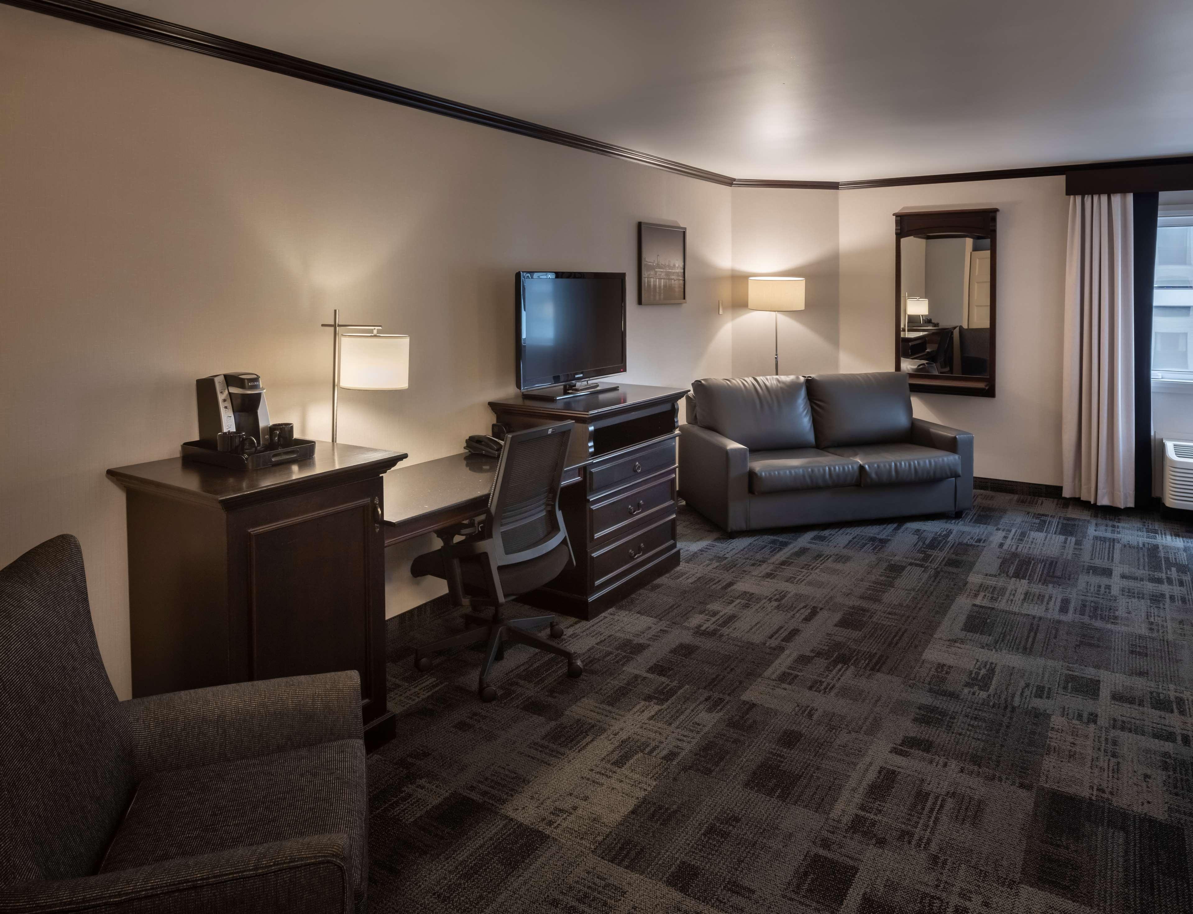 Western Centre-ville - Center Hotel 4*